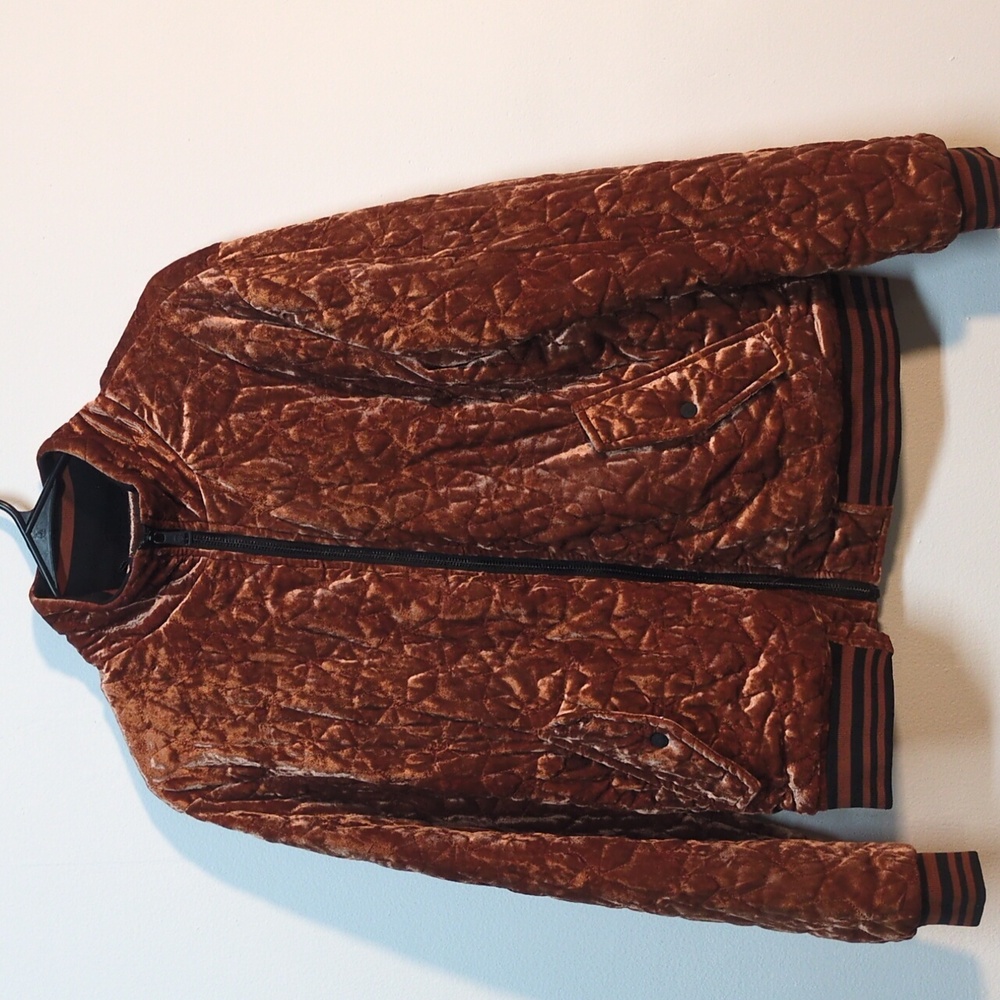 Bernardo Quilted Velvet Bomber Jacket, Size S - Picture 3 of 12